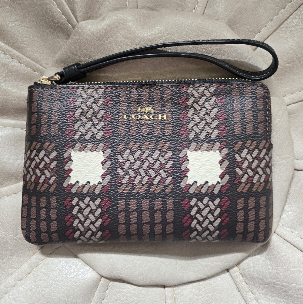 COACH Brushed Plaid Corner Zip Wrislet